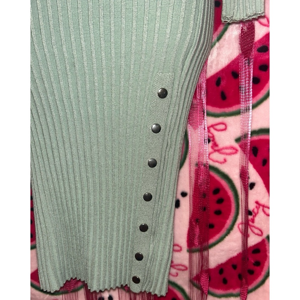 💚 Chic Ribbed Knit Midi Skirt Set - Picture 5 of 10